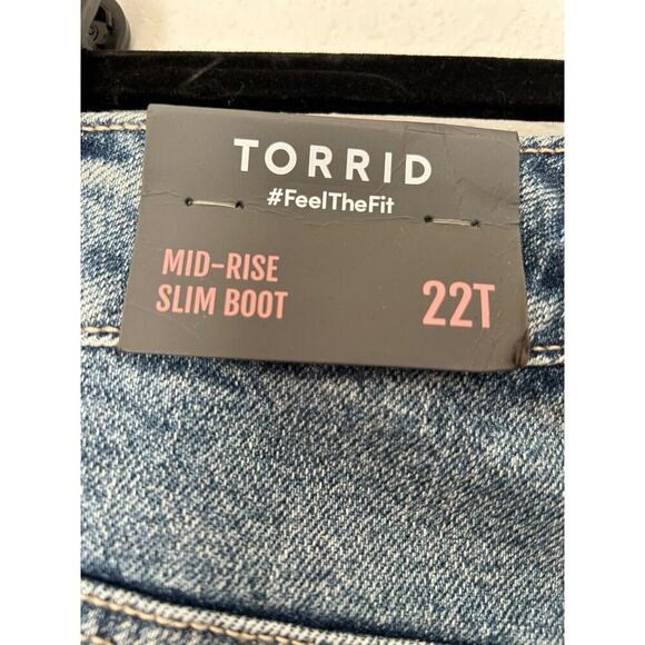 Torrid Jeans Womens Size 22T Mid Rise Slim Boot Bootcut Medium Wash 33" Inseam - Picture 6 of 16